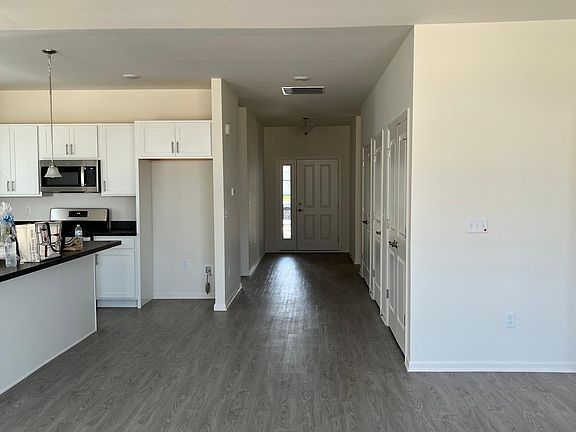 5th image of 303 Debussy Dr