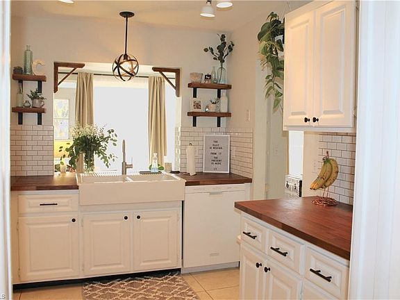 2nd image of 3267 Boca Ciega Dr #D-23