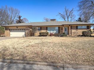 1402 N Louisville Ave, Claremore, OK 74017