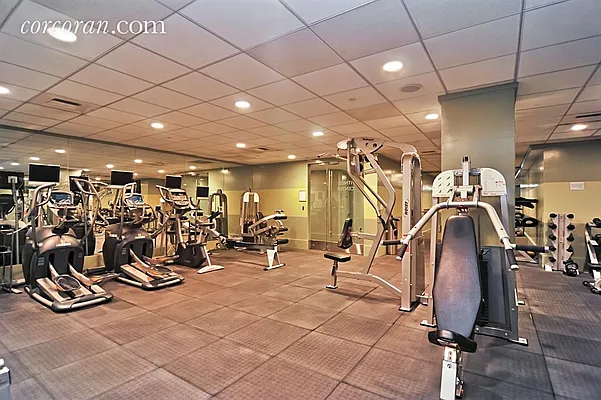 Sold by Corcoran | media 23