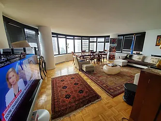 Rented by Luxury Habitat