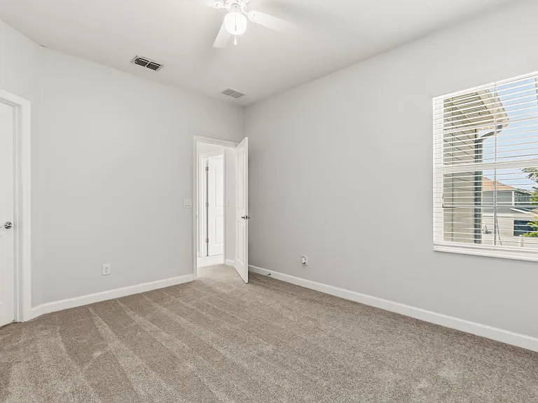 12313 Turtle Grass Dr — Photo 16