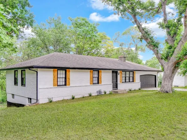 1760 S 49th Pl, Kansas City, KS 66106