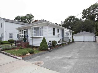 39 Pauline St, Dartmouth, MA 02747