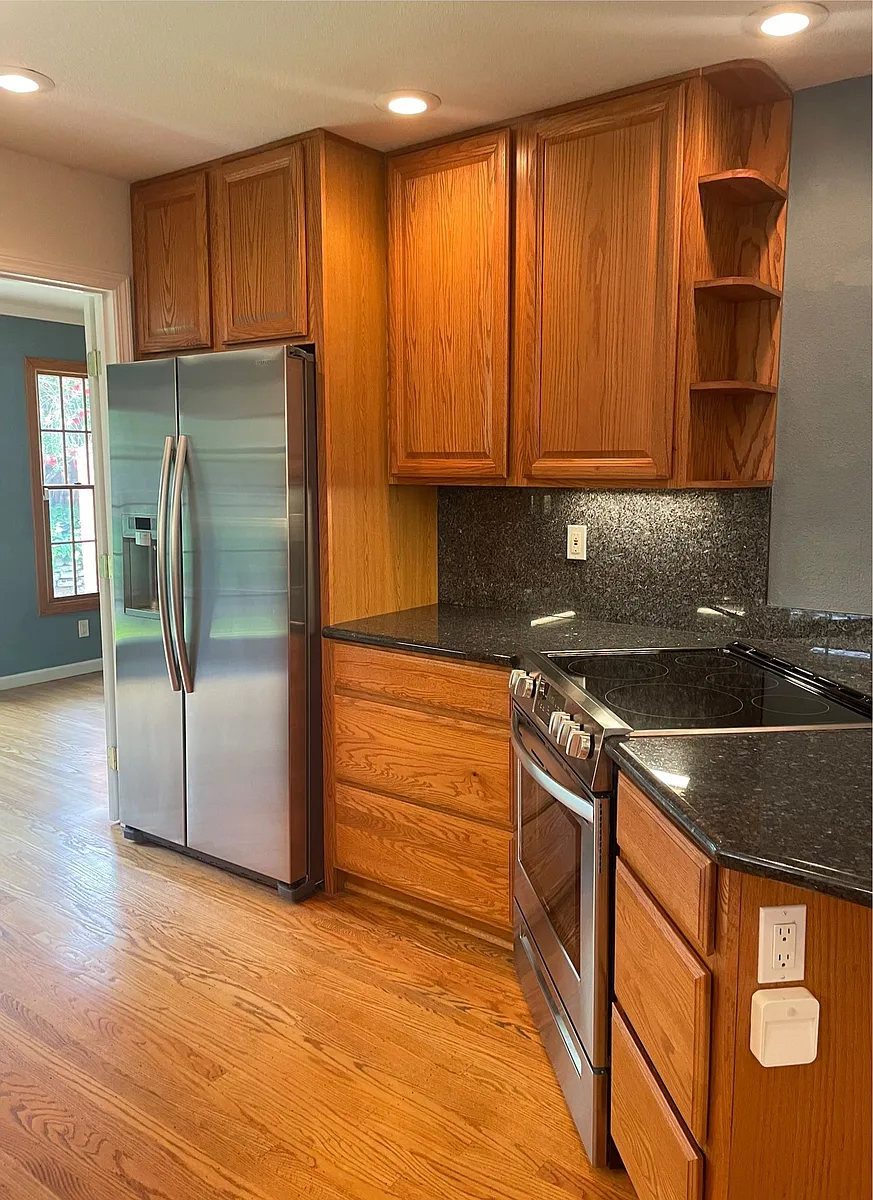 Building Photo - 709 Kottinger Dr