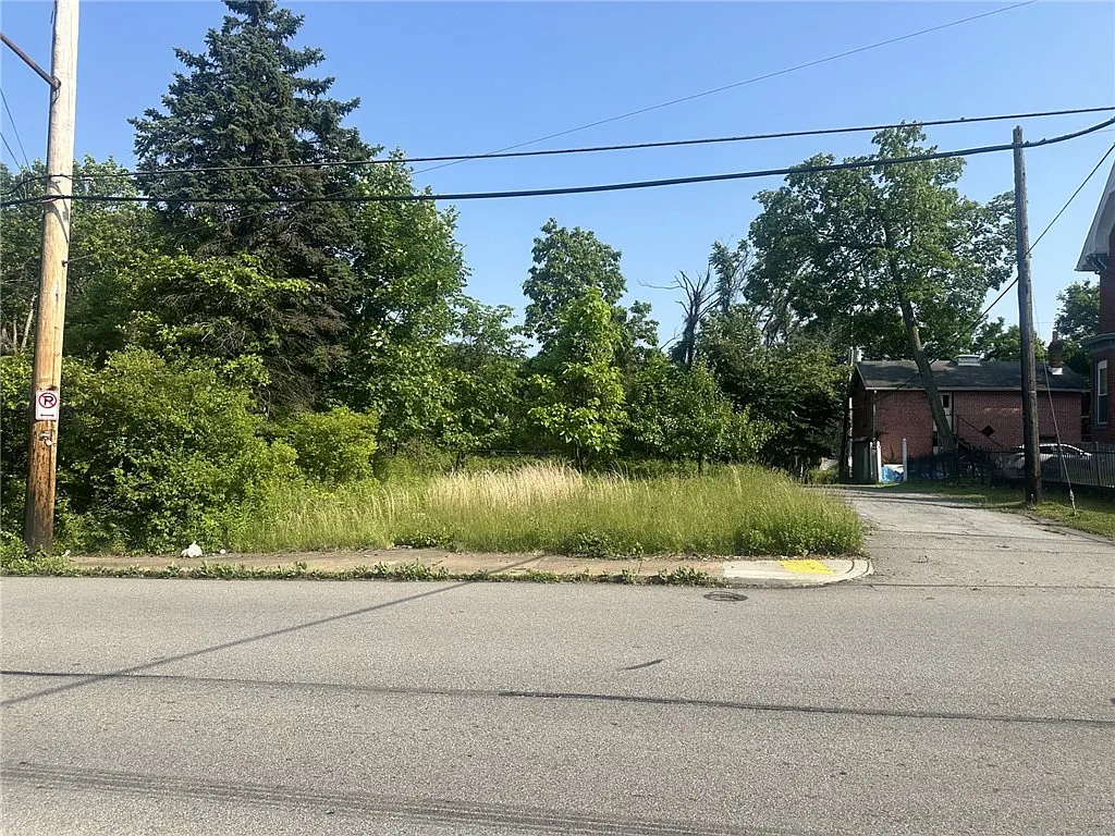 616 Lincoln Ave photo 1