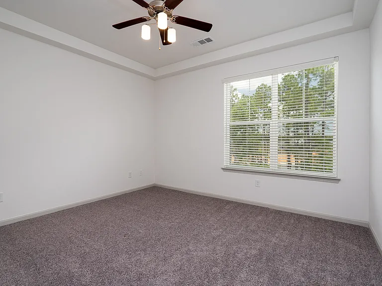 Thrive Luxury Apartments — Photo 75