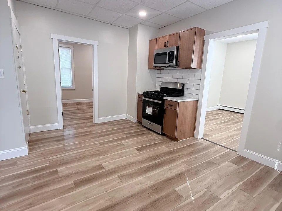 37 Parker Ave #1234