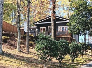 5030 Edgefield Dr, Winston Salem, NC 27127