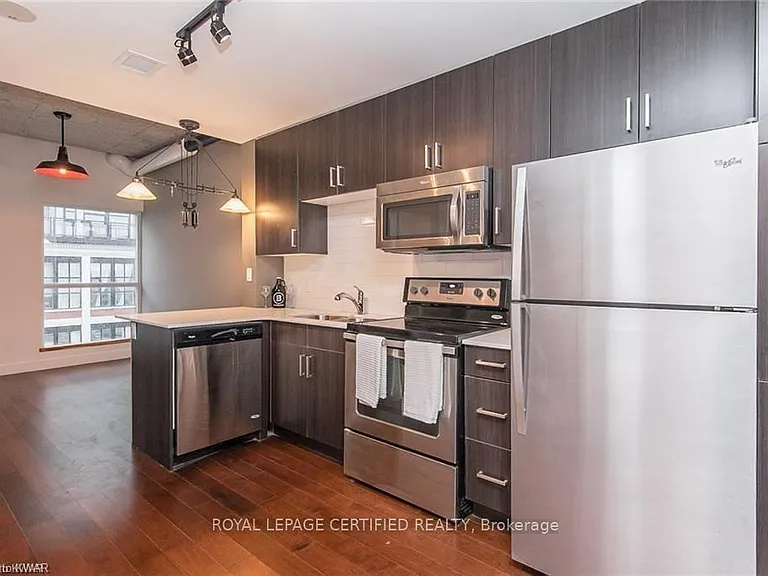 1 Victoria St S #508 — Photo 5