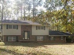 3955 Thaxton Rd SW, Atlanta, GA 30331