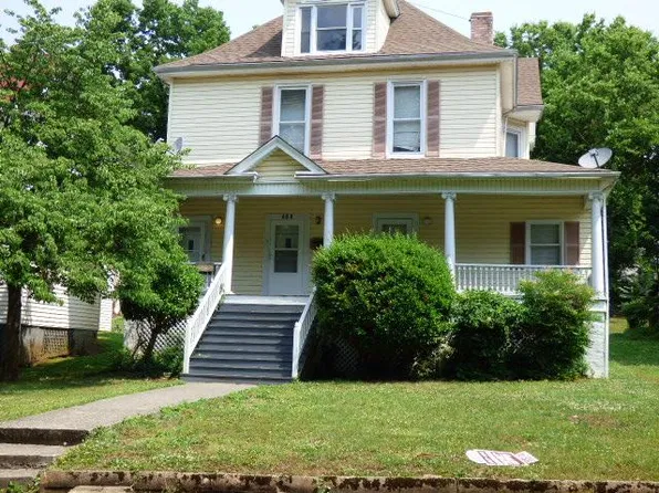 405 Woods Ave SW APT 2, Roanoke, VA 24016
