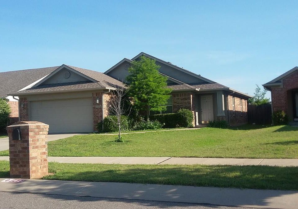 1st image of 2421 Wheatland Pl