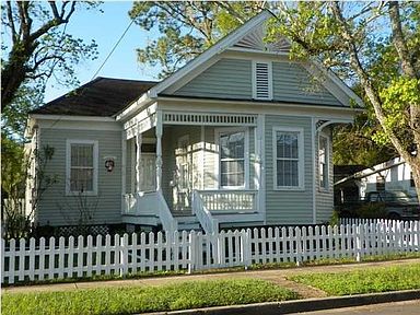 1005 Selma St, Mobile, AL 36604 | Zillow