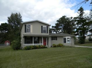 906 Brakefield Dairy Rd, Jasper, AL 35503