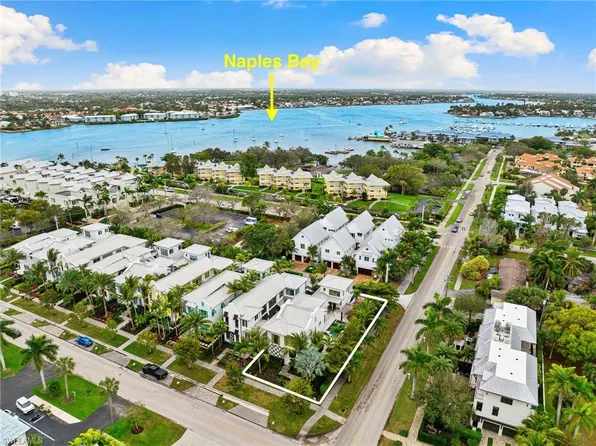 912 9th AVE S, NAPLES, FL 34102