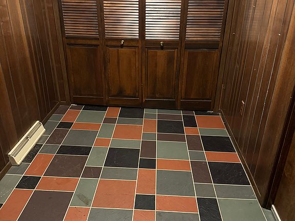 3rd image of 705-707 Peer St #1