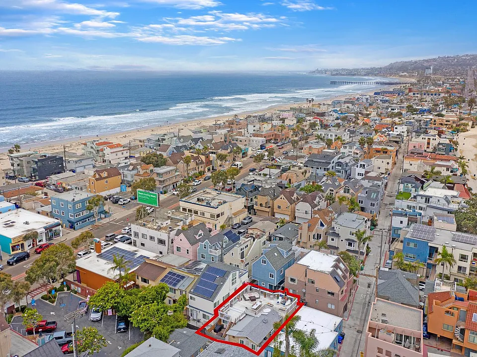 824 Rockaway Ct