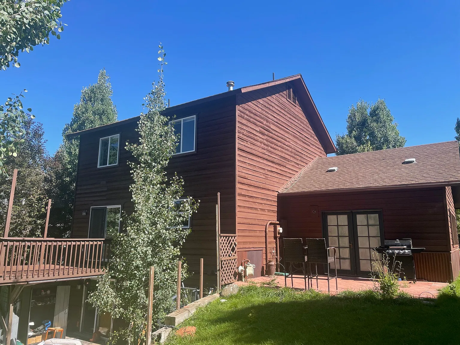 3 bed, 2.5 bath, 2200 sqft, $4,800 — Photo 2