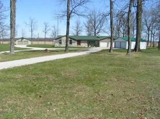 11880 N Black Cemetery Rd, Albany, IN 47320