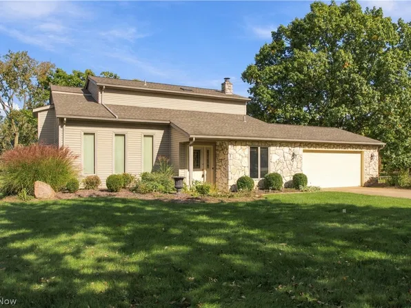 59 Hartford Dr, Medina, OH 44256