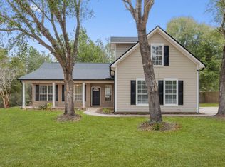 206 Bur Oak Cir, Crestview, FL 32536