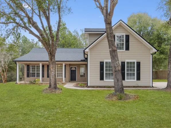 206 Bur Oak Cir, Crestview, FL 32536