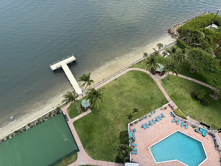 5200 N Flagler Dr #2302 — Photo 20