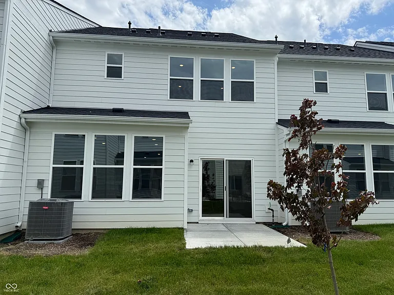 7304 Selah Ln — Photo 33