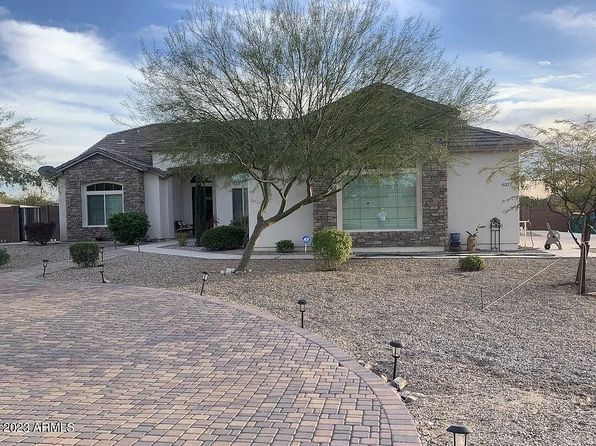 6327 E Dixileta Dr