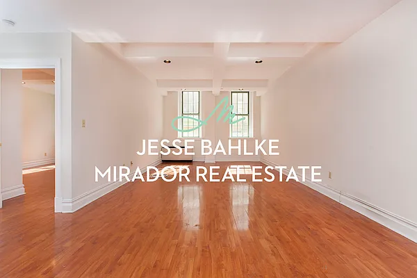 Rented by Mirador Real Estate | media 27