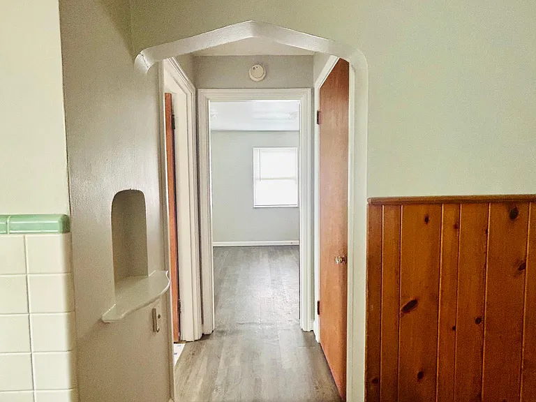 3047 Boudinot Ave — Photo 11