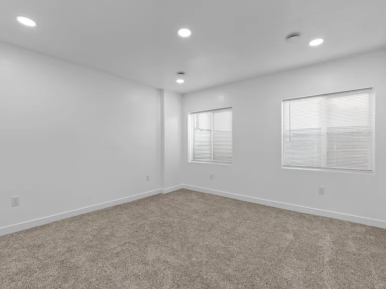 4052 W Harper Ln #128 — Photo 26
