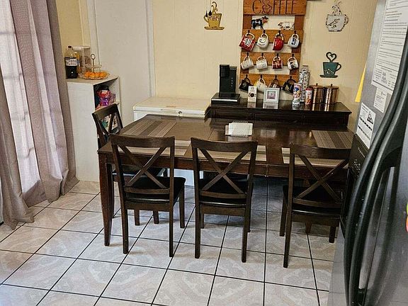 4th image of 5341 Bastille Ave