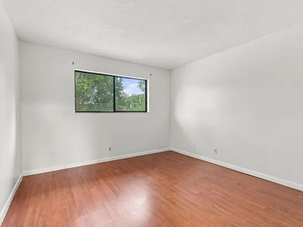 6180 Pine Tree Ln APT B, Fort Lauderdale, FL 33319