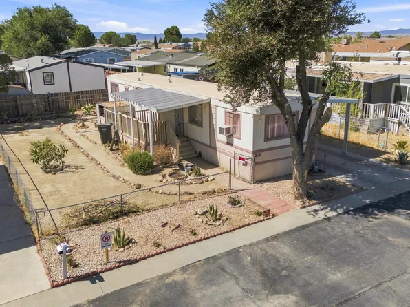 2016 Windharp Dr #45, Rosamond, CA 93560