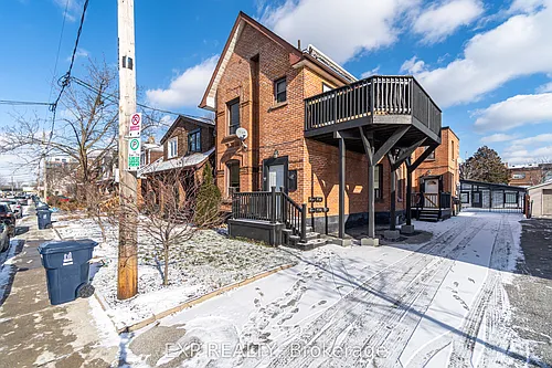 677 Durie St #4 Photo 1