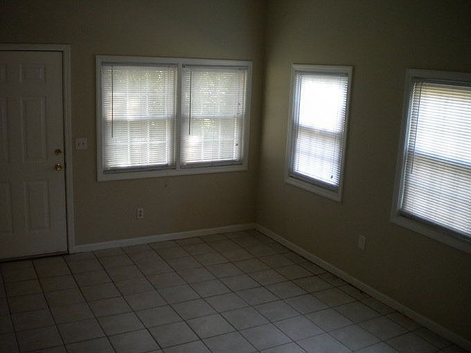 1st image of 1209 W 31st St S