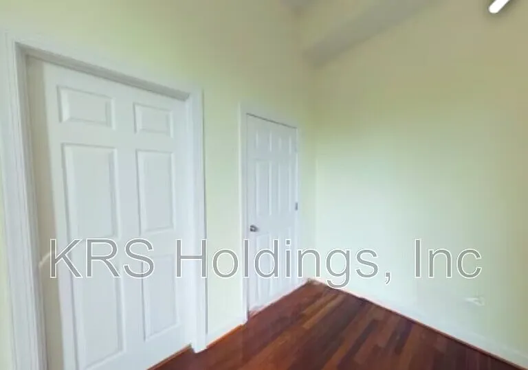 123 E Broad St — Photo 4