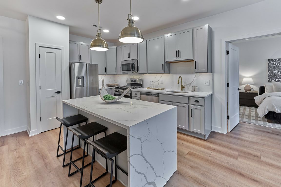 Phoenix 2 bd kitchen island