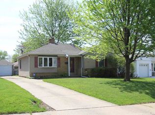 4130 N Devon Ln, Peoria, IL