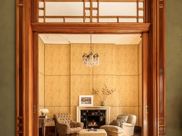 205 West 57th Street image 4 of 13