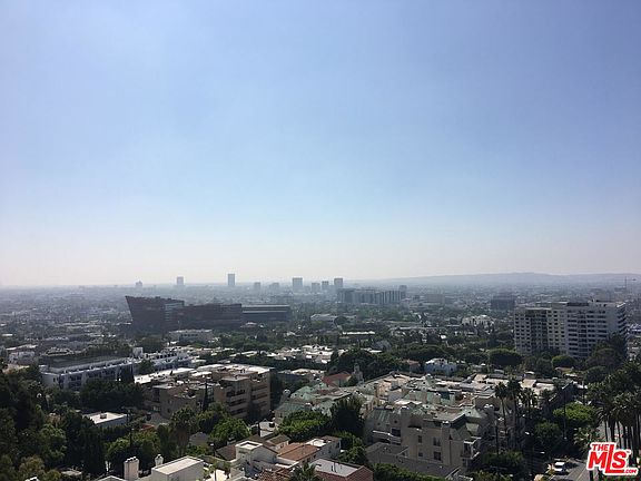 3rd image of 999 N Doheny Dr APT 1110