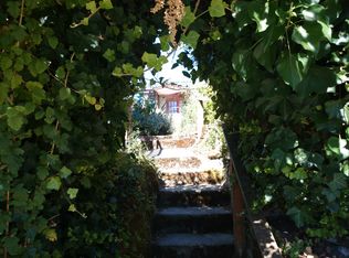 3863 34th Ave SW, Seattle, WA 98126