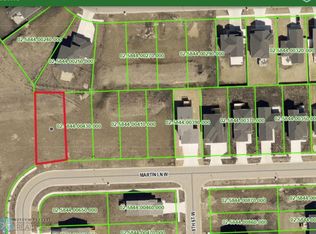 6151 Martin Ln W, West Fargo, ND