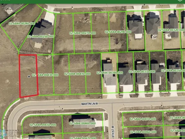 6151 Martin Ln W, West Fargo, ND 58078