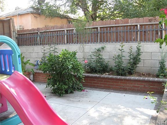 3rd image of 2324 E 108th St