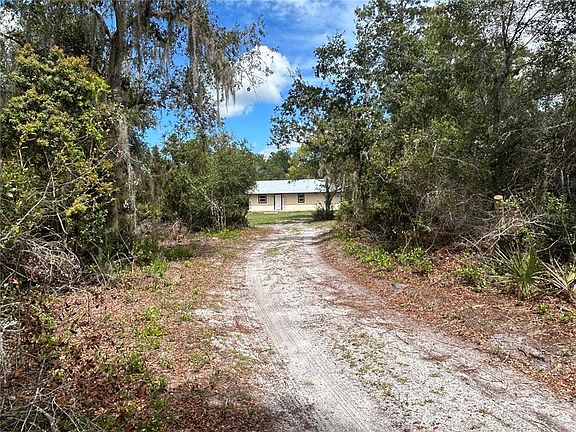 3rd image of 2229 Adelia Blvd