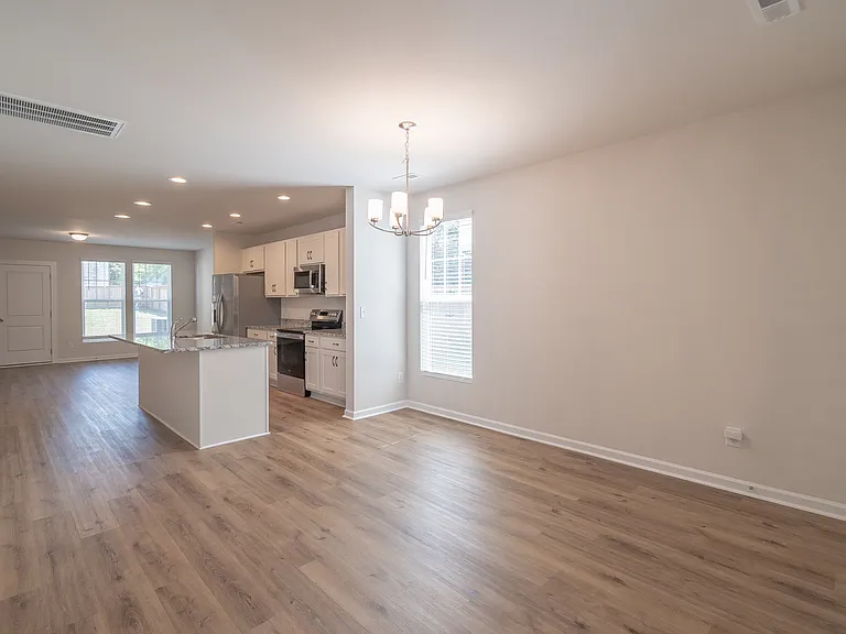 223 Hoskins Avenue Dr #1 — Photo 5