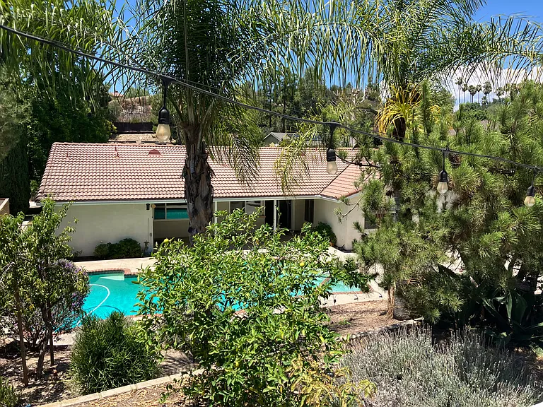 282 Summit Rd — Photo 33